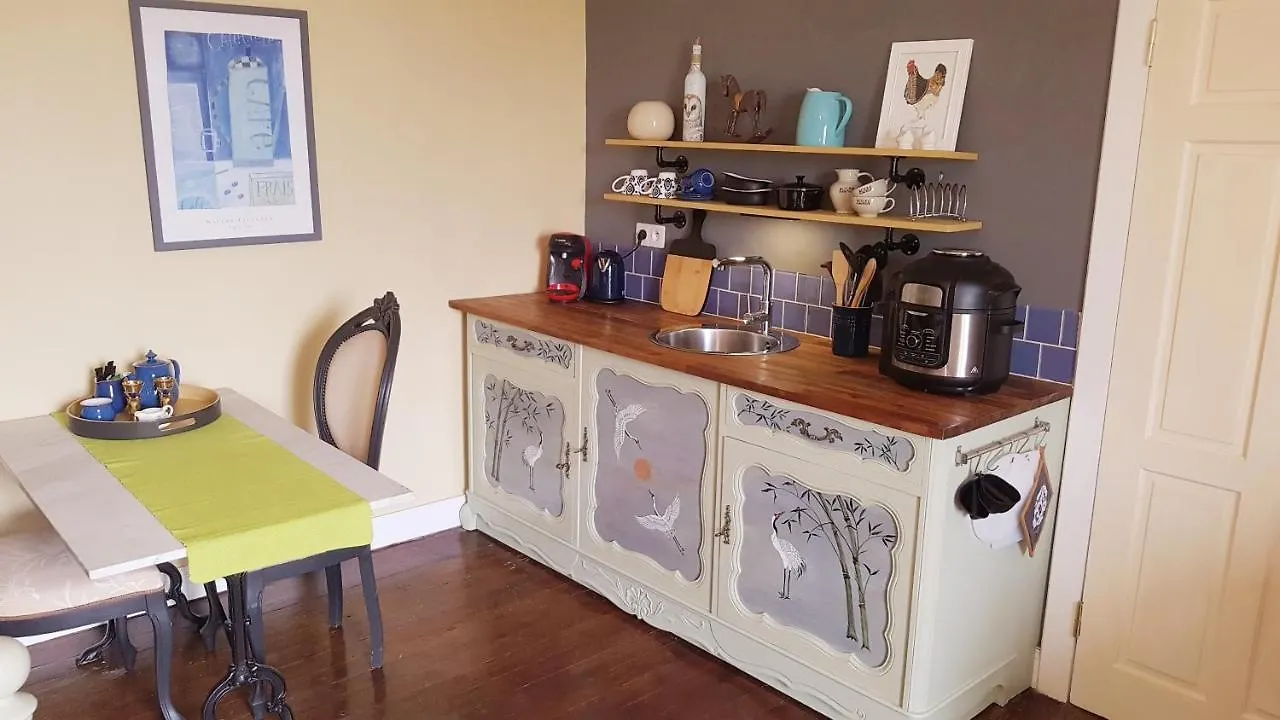 Ty Gorre Ker Bed & Breakfast Cast